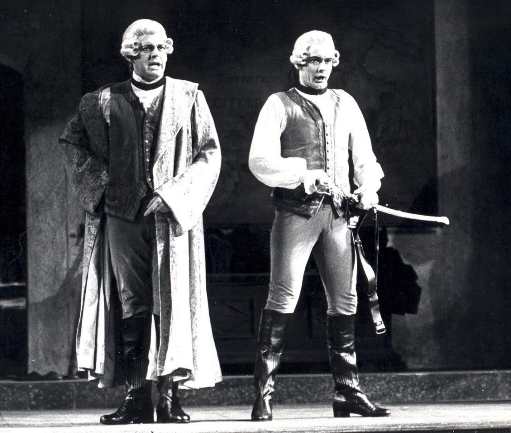 Ryszard Karczykowski jako Ferrando i Thomas Allen jako Guglielmo w „Cosi fan tutte” (Covent Garden, 1978) © archiwum prywatne