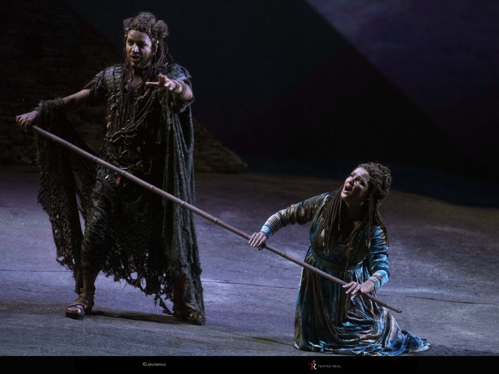 Artur Ruciński (Amonasro) i Anna Netrebko (Aida) w Teatro Real w Madrycie © Javier del Real | Teatro Real