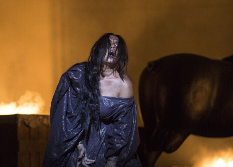 Zemsta mrocznej czarodziejki. „Medea” Cherubiniego w berlińskiej Staatsoper Unter den Linden