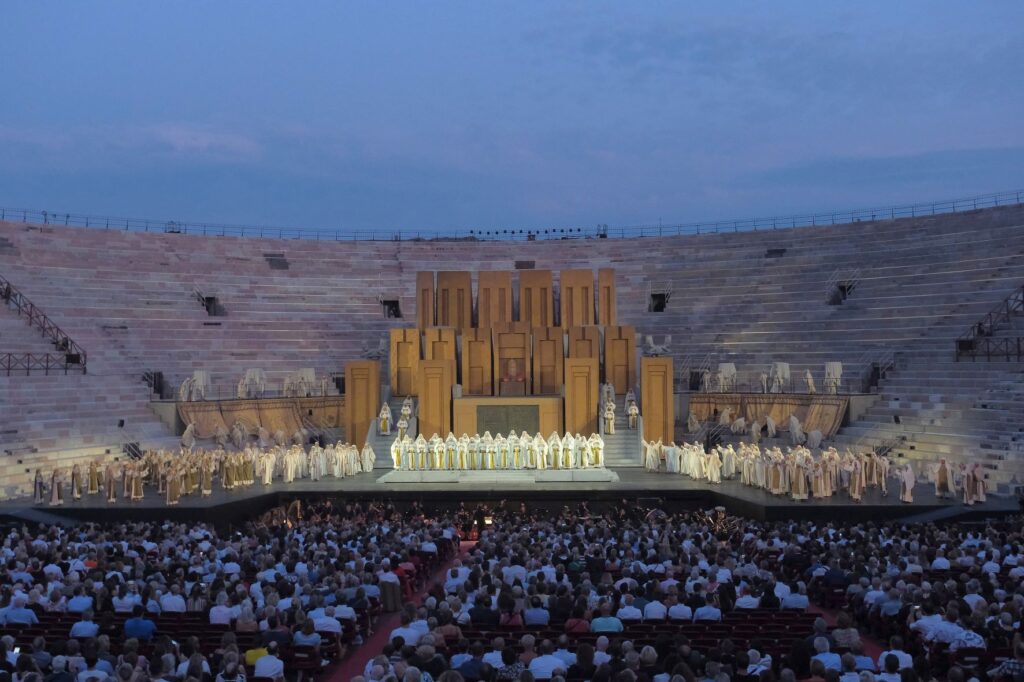 „Nabucco” w Arena di Verona © EnneviFoto