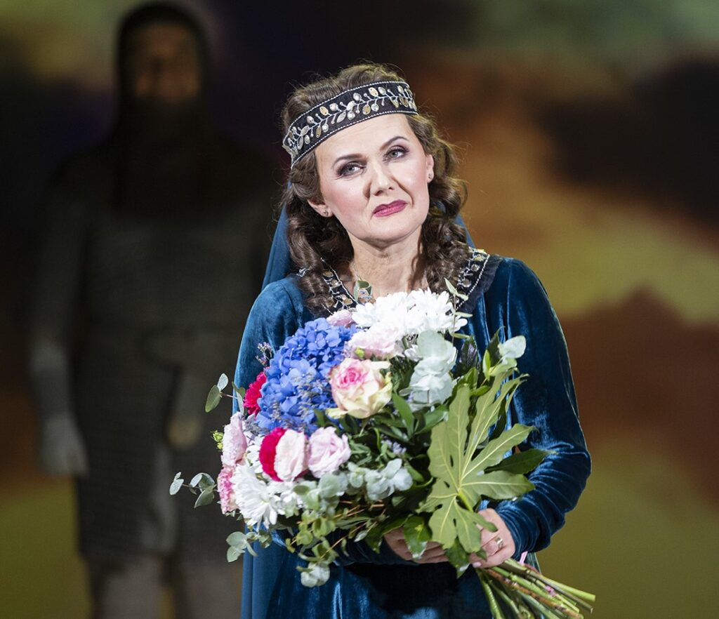 Olga Pasiecznik jako Rodelinda © M. Czerski, materiały Polskiej Opery Królewskiej