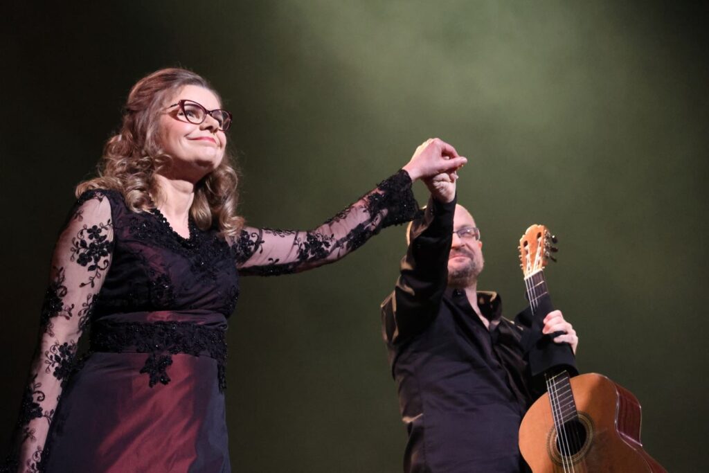 Agnieszka Rehlis i Krzysztof Meisinger w koncercie „Kolędy do nieba" © Andrzej Głuc