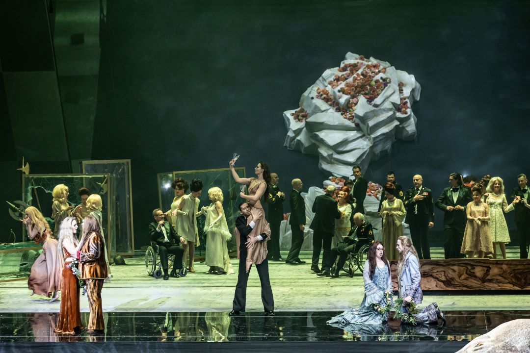 „Così fan tutte” w Teatrze Wielkim – Operze Narodowej © Natalia Kabanow