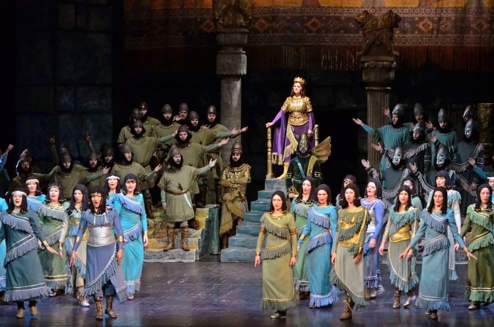 „Nabucco" w reżyserii Ryszarda Peryta. Pierwsza premiera Opery Nova przygotowana na II BFO. Na zdjęciu Halina Fulara-Duda (Abigaille), 2011 © Marek Chełminiak