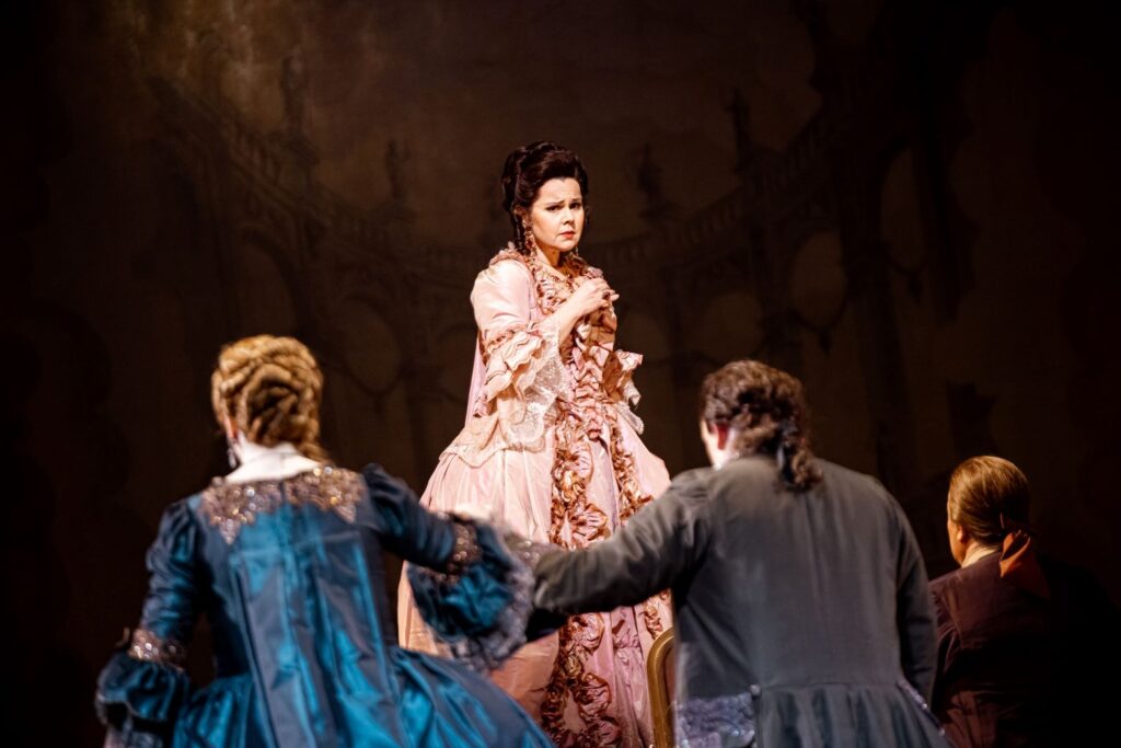 Aleksandra Kurzak jako Adriana Lecouvreur Gran Teatre del Liceu w Barcelonie © Sergi Panizo Fotografia