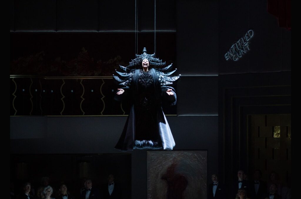 Ewa Vesin jako Turandot w La Monnaie / De Munt © Matthias Baus