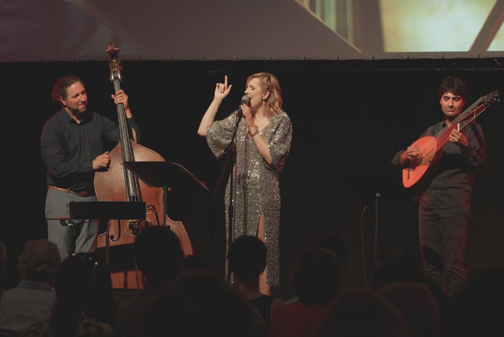 Peter Schwebs, Dorota Szczepańska i Alon Sariel podczas „Lamento Project" na „Ogrodach Muzycznych" © Marlena Pióro