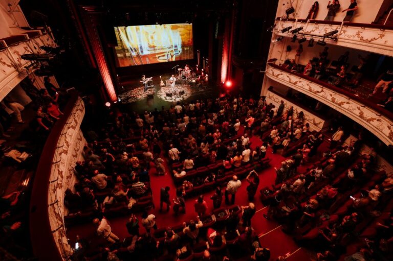 Jubileuszowa, 20. edycja Festiwalu Skrzyżowanie Kultur już 13-15 września 2024 roku w Warszawie