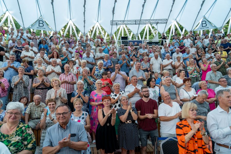 Publiczność podczas koncertu „Wirtuoz i Małgorzata" w Białej Podlaskiej © Miasto Biała Podlaska