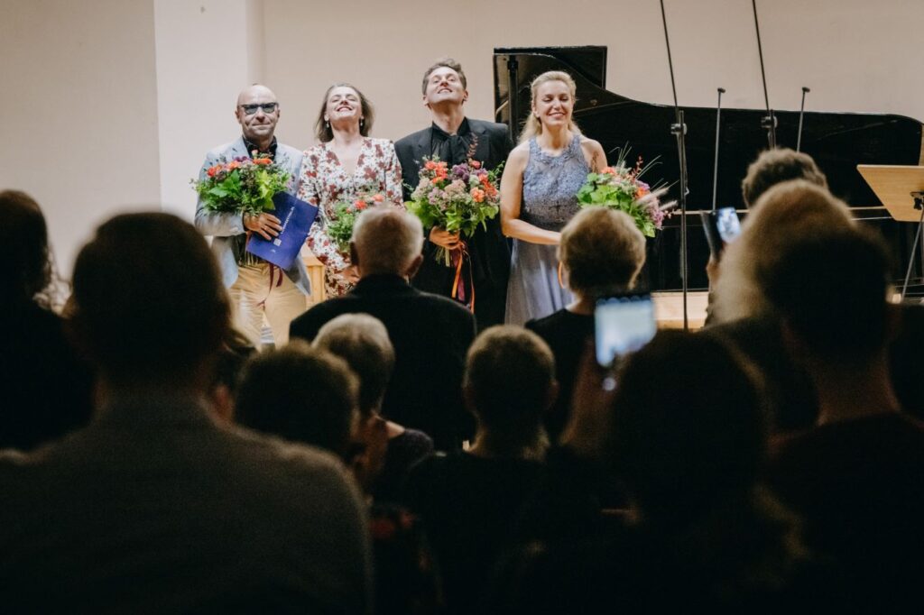 Tomasz J. Opałka, Dominika Peszko, Michał Sławecki i Joanna Freszel © Wojciech Grzędziński