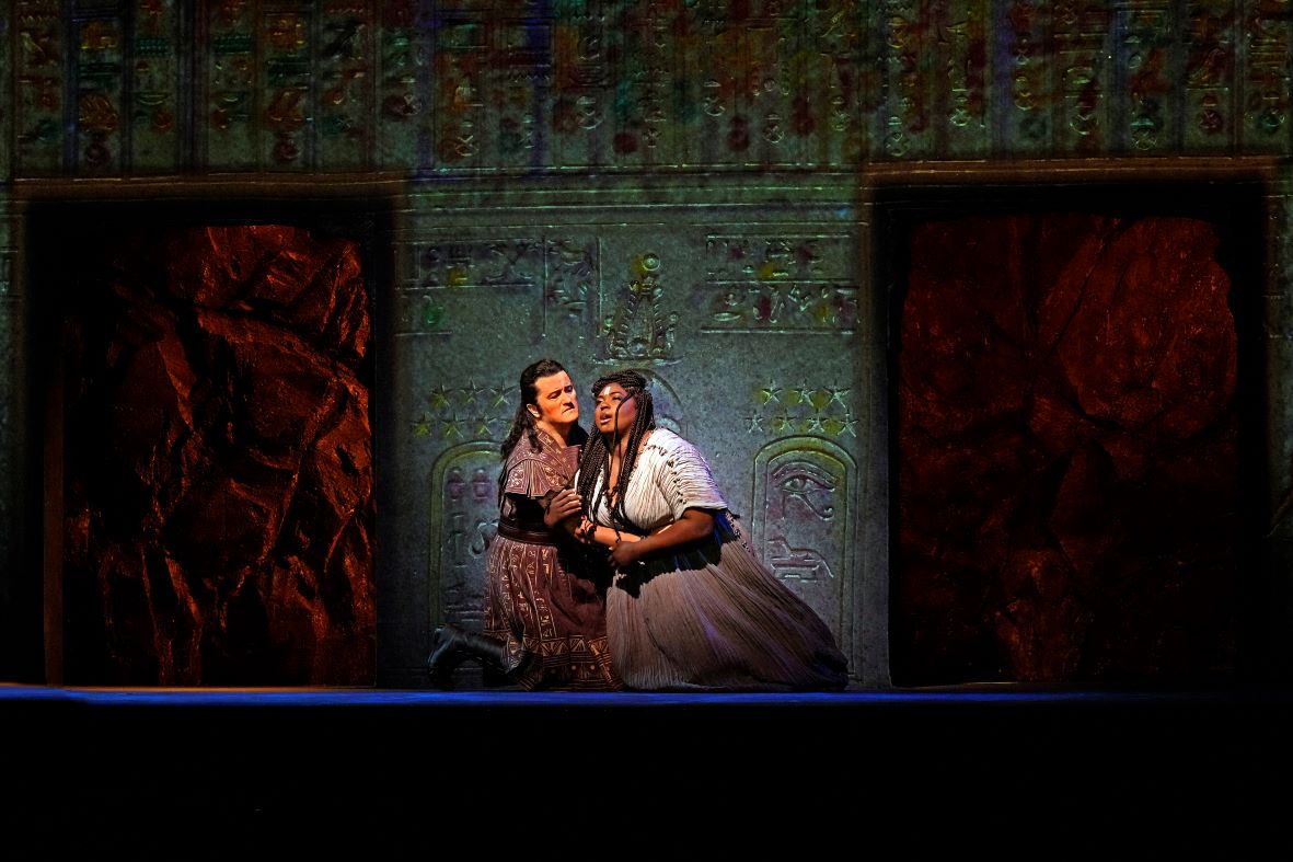 Piotr Beczała (Radames) i Angel Blue (Aida) © Ken Howard | Met Opera