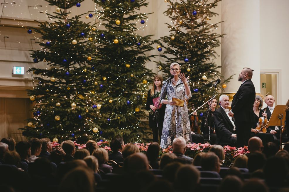 Elżbieta Gladysz i Mateusz Prendota na scenie Filharmonii Krakowskiej © Piotr Markowski