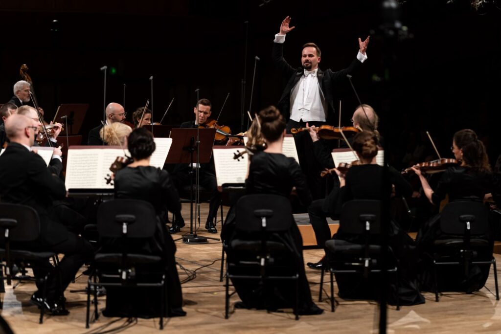 Adam Banaszak i MACV © Warszawska Opera Kameralna