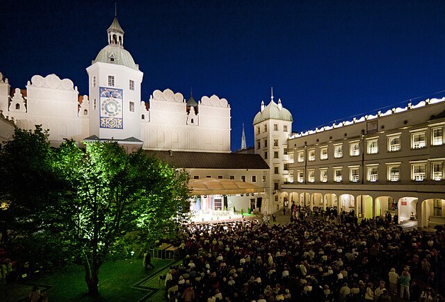 Opera na Zamku © Robert Stachnik, Wikimedia Commons, domena publiczna