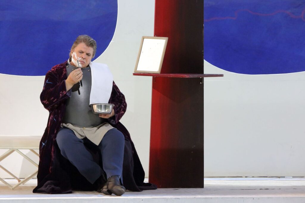 Peter Seiffert jako Tristan, Opera Wiedeńska 2013 © Wilfried Hösl