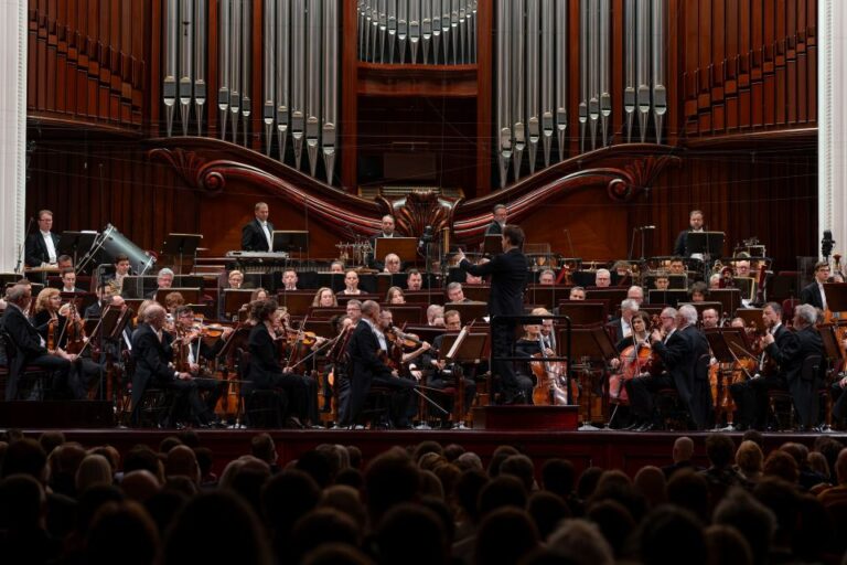 Szósta Mahlera – czy naprawdę potrzeba szaleństwa? Koncert w Filharmonii Narodowej