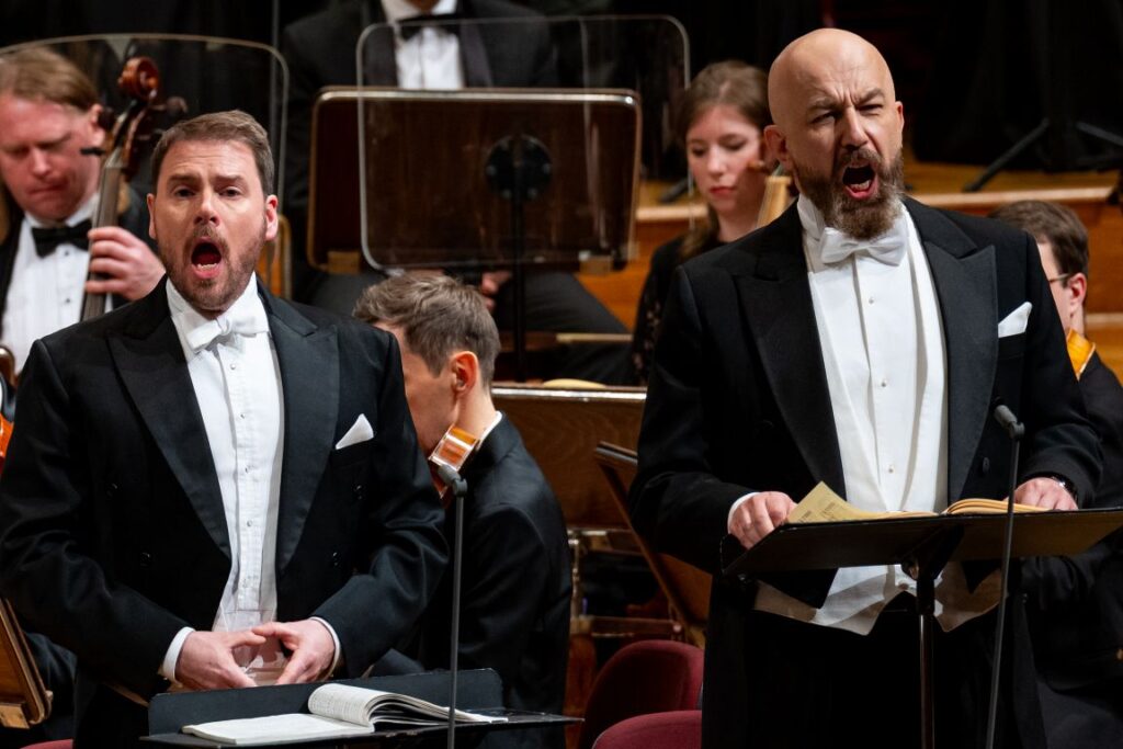 Benjamin Hulett (tenor) i Rafał Siwek (bas) © archiwum WOK
