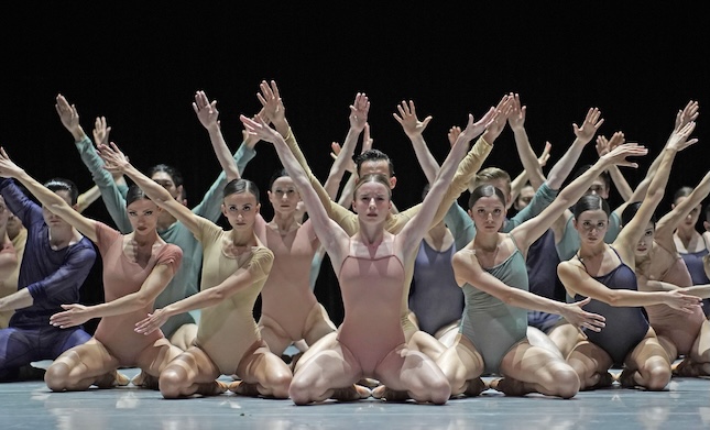 Tryptyk baletowy "Morze" w Teatrze Wielkim w Łodzi © Joanna Miklaszewska
