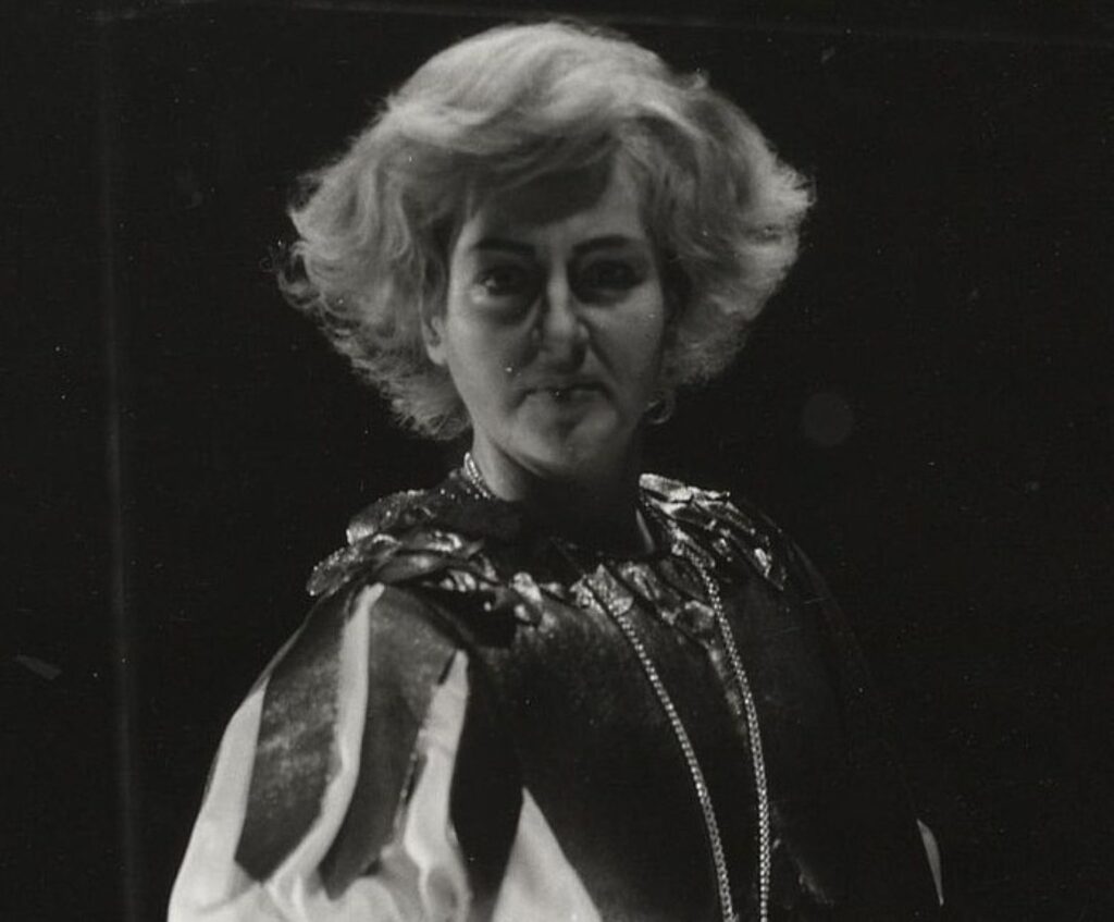Jadwiga Rappé jako Amadys w “Amadigi di Gaula” Georga Friedricha Händla w Teatrze Wielki, 1983 © archiwum Teatru Wielkiego