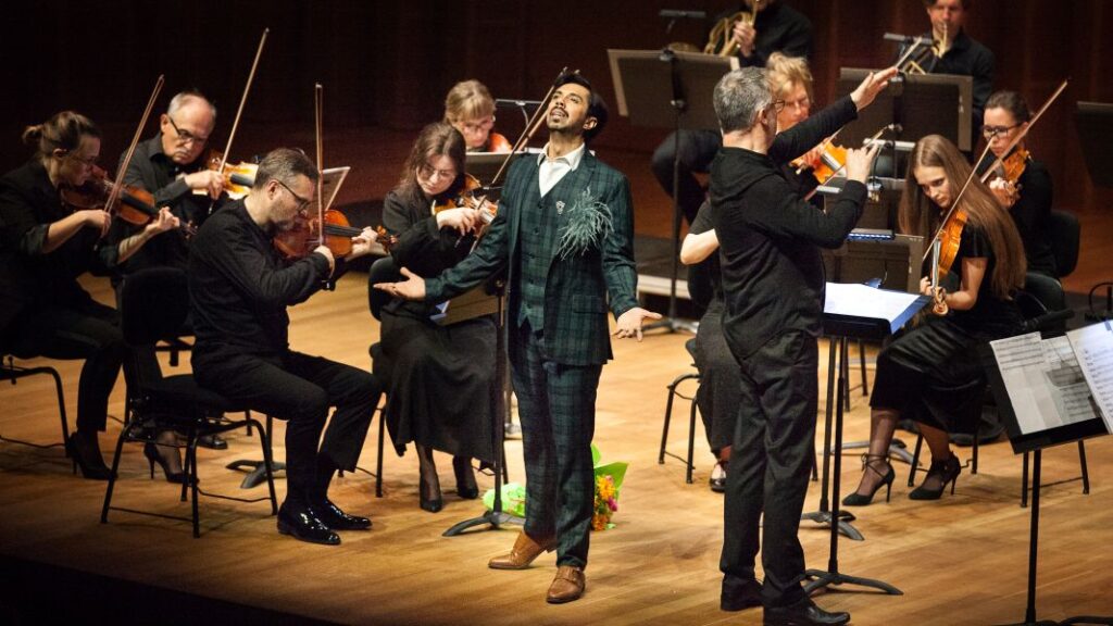 Koncert Bruno de Sá w warszawskiej Cytadeli podczas Festiwalu „Sinfonia Varsovia Swojemu Miastu” © serwis SV