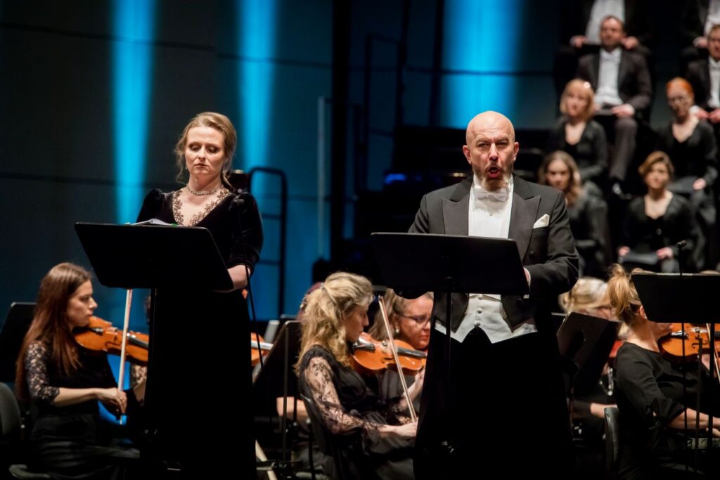 Elżbieta Wróblewska (Gertruda) i Rafał Siwek (Ojciec Laurenty) © Krzysztof Bieliński