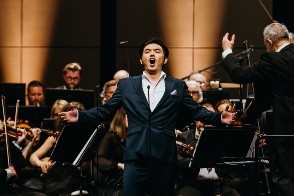 Zhe Liu © Karpati&Zarewicz