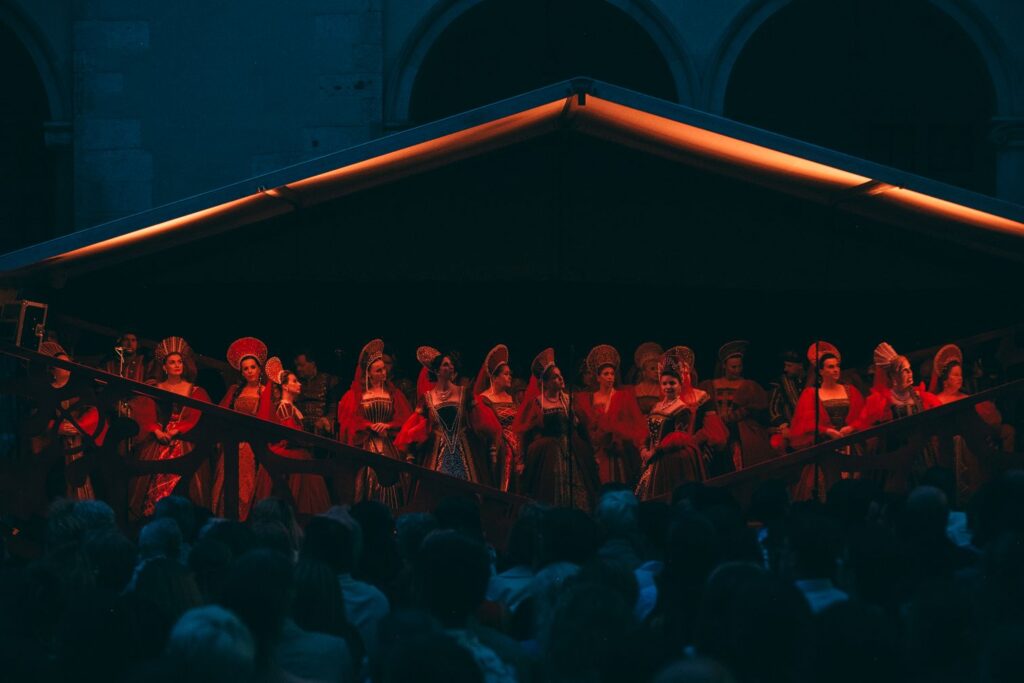 „Bona Sforza” Zygmunta Krauze na Wawelu © Andrii Kotelnikov / Opera Krakowska