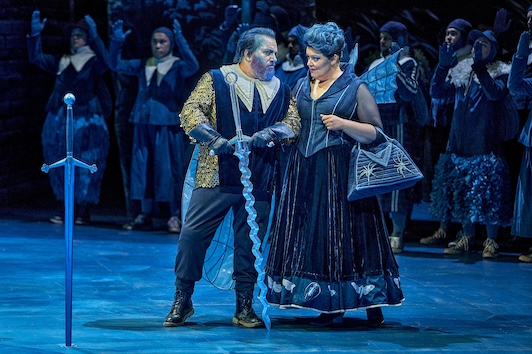 Miina-Liisa Värelä (Ortruda) i Olafur Sigurdarson (Telramund) © Bayreuther Festspiele/ Enrico Nawrath