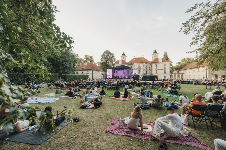 „Break in Classic” w Otwocku Wielkim © Grzesiek Mart