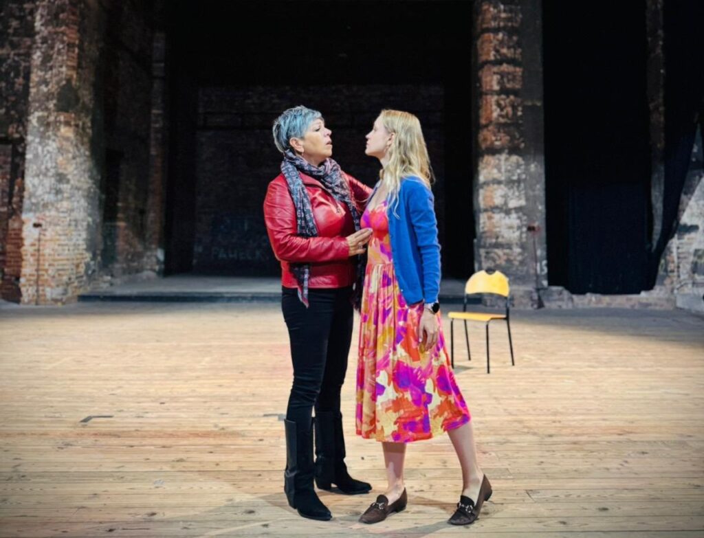 Sonia Prina (Gualtiero) i Teresa Marut (Constanza) podczas prób w Gliwicach © Dorota Szczepańska 