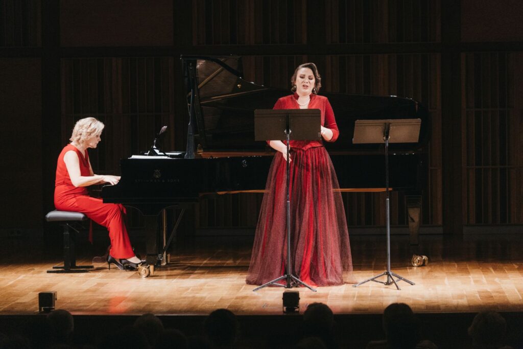 Anna Marchwińska i Zuzanna Nalewajek © Grzesiek Mart / Filharmonia Narodowa