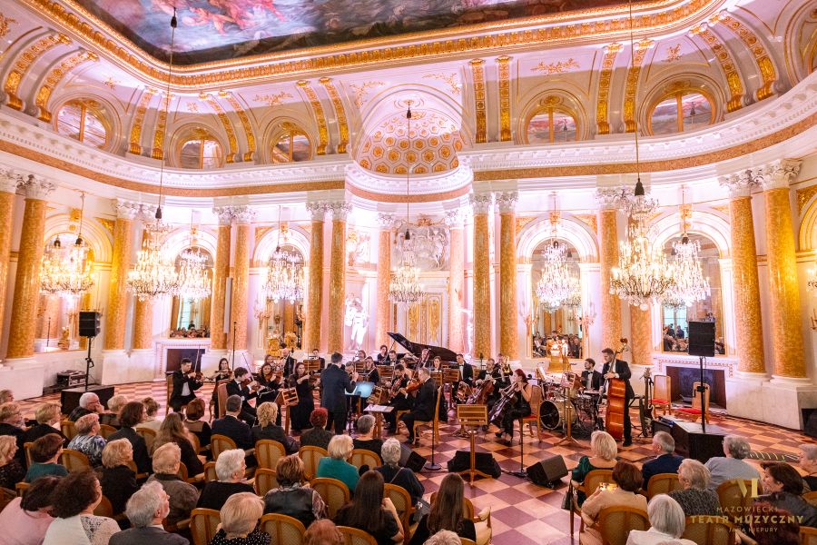 Królewski Koncert w Dniu Kobiet na Zamku Królewskim © Mazowiecki Teatr Muzyczny