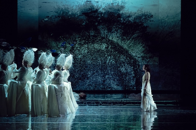 Monika Obara (Helena), Zespół Wokalny POK © Karolina Jóźwiak/ Polska Opera Królewska