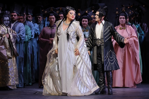 Ewa Płonka (Turandot), Angelo Villari (Kalaf) © Brescia e Amisano