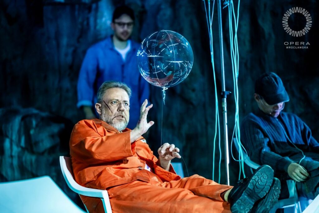 Grzegorz Szostak w „Julietcie” w Operze Wrocławskiej © Karpati&Zarewicz