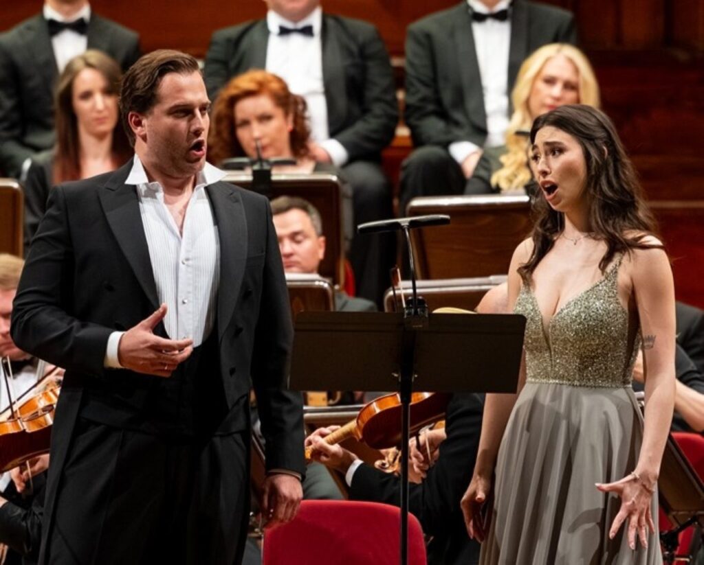 Andrzej Filończyk (Don Giovanni) i Katarzyna Drelich (Zerlina) © archiwum Warszawskiej Opery Kameralnej