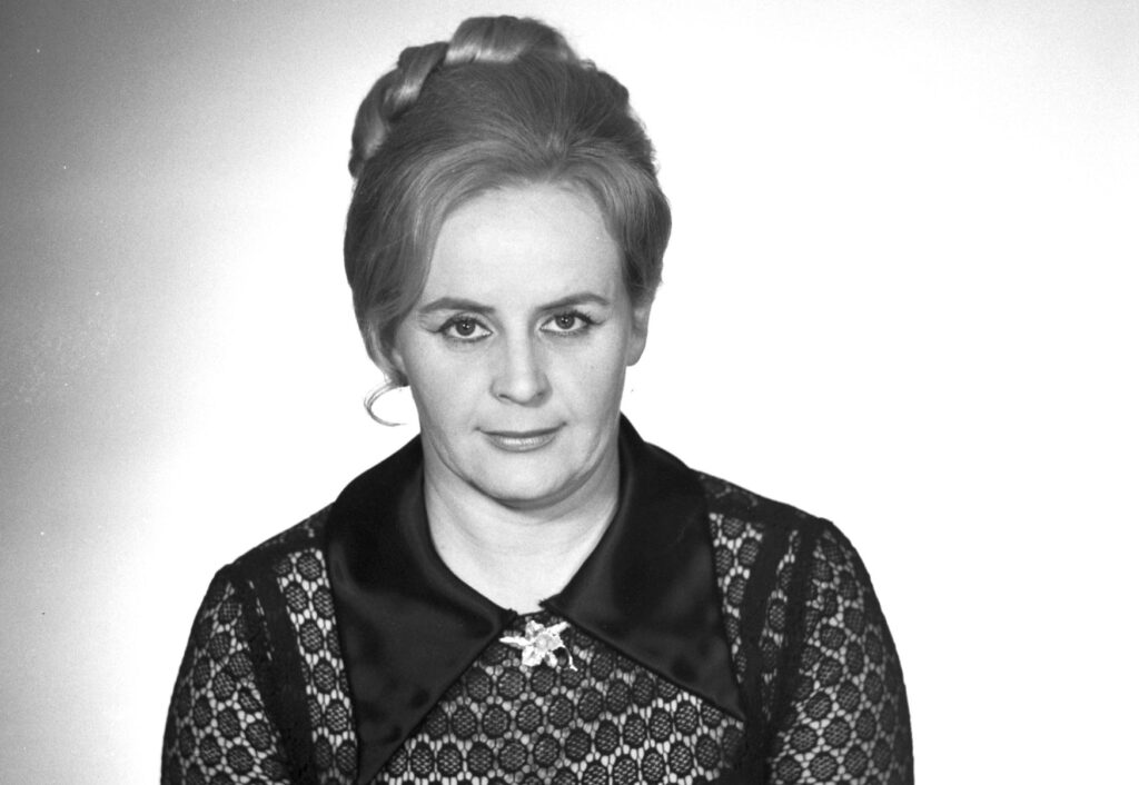 Halina Słonicka,  Archiwum Fotograficzne Edwarda Hartwiga © Narodowe Archiwum Cyfrowe 