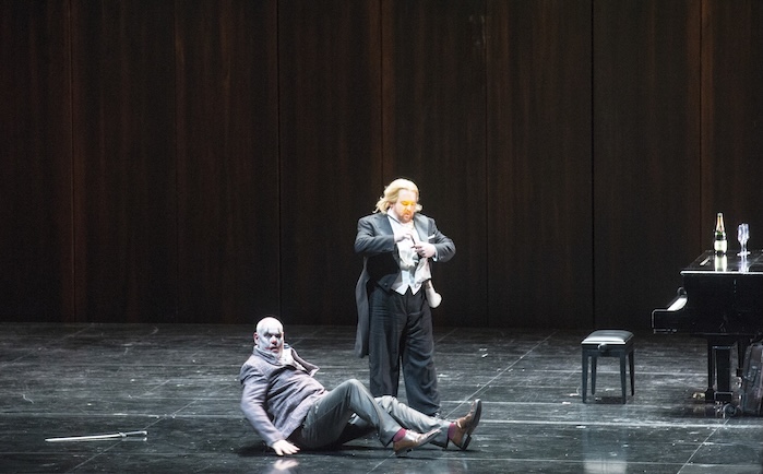 Clay Hilley (Siegfried), Albert Pesendorfer (Hagen) © Bernd Uhlig/ Deutsche Oper Berlin