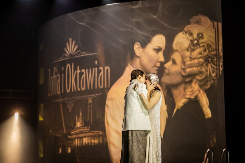 Joanna Motulewicz (Oktawian), Aleksandra Kubas-Kruk (Zofia) © Krzysztof Mystkowski