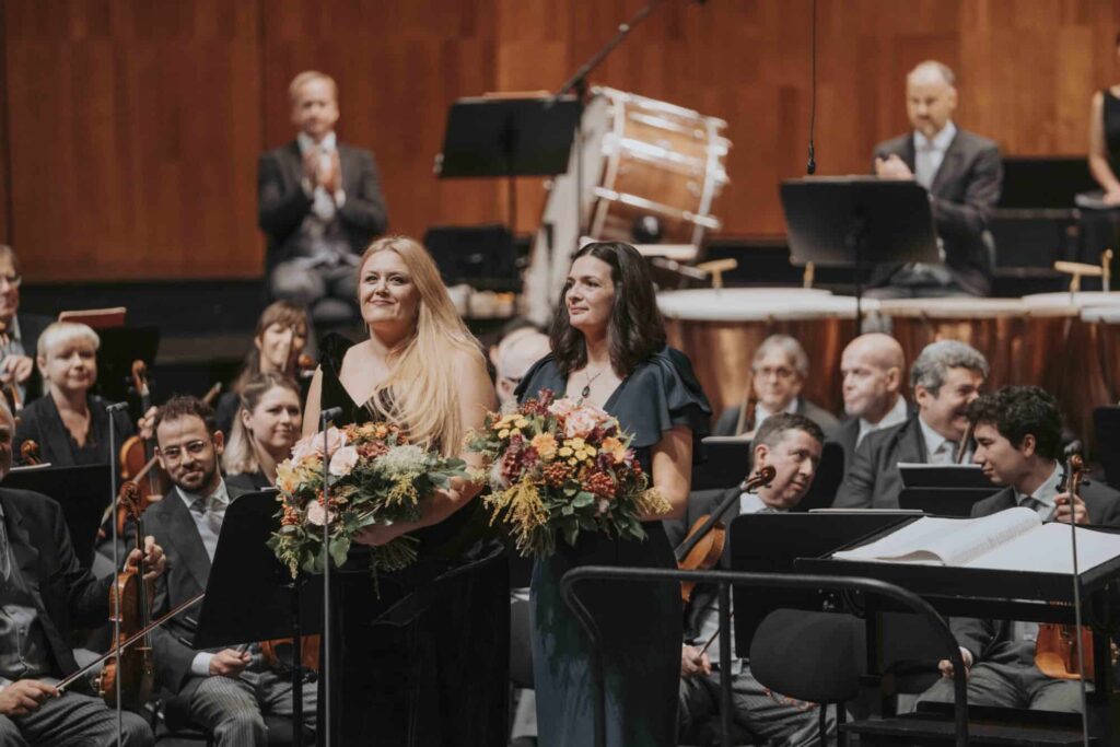 Iwona Sobotka (sopran) i Marianne Crebassa (mezzosopran) © Sazburger Festpiele Marco Borrelli
