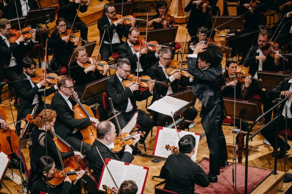 Rafael Payere i Orchestre Symphonique de Montréal © Wojciech Grzędziński / NIFC