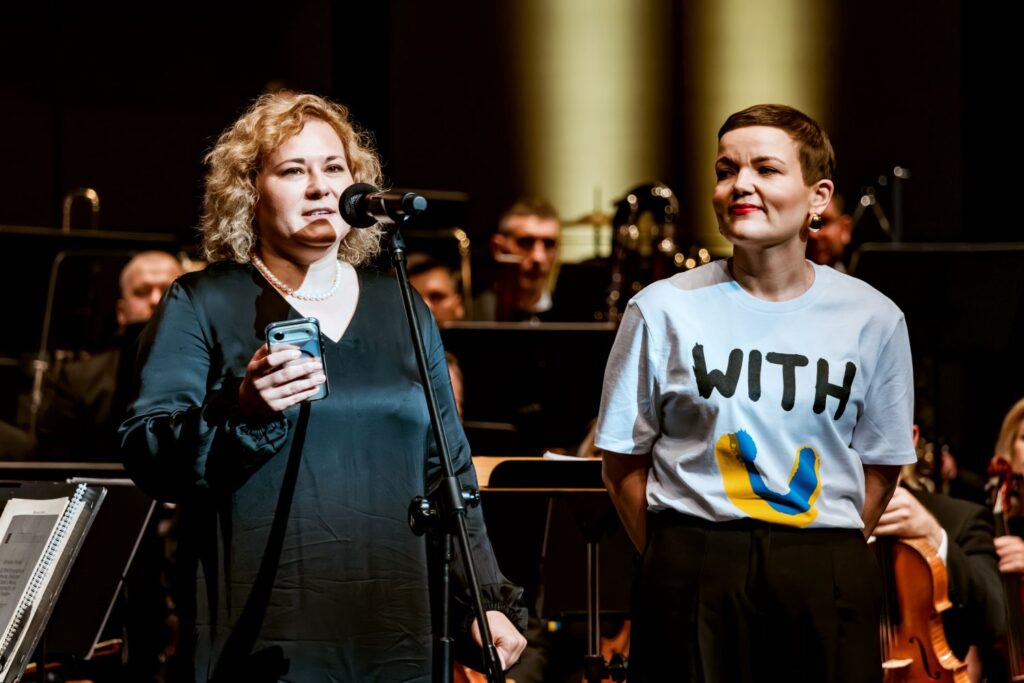 Tetiana Filevska (Wiceministra Kultury Ukrainy) i Marta Ciekanowska (Ministra Kultury i Dziedzictwa Narodowego) © Karpati&Zarewicz